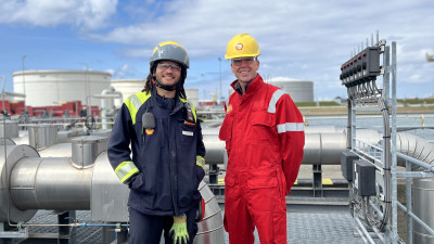 Coach Frank en Goflexer Omar bij de Shell